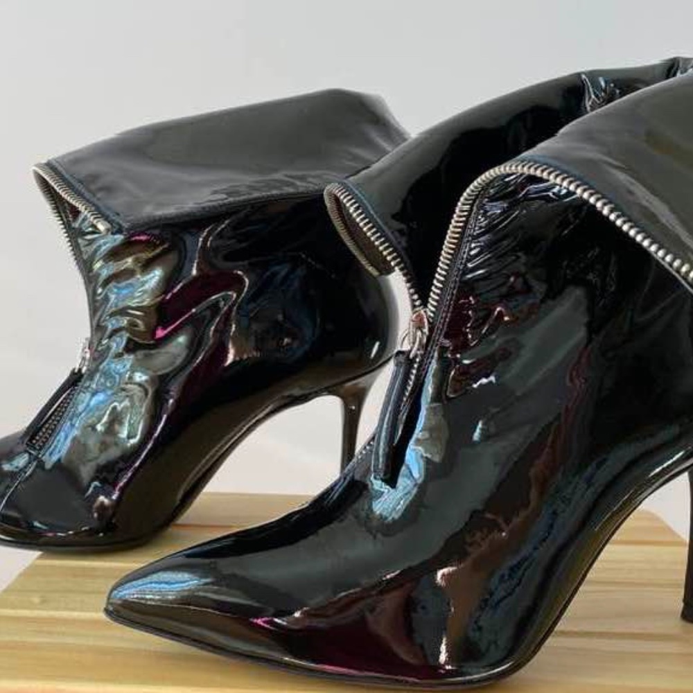 Giuseppe Zanotti NIB Black Patent Leather Zip Booties Size 7 (37) 3.5" heels - Picture 2 of 6